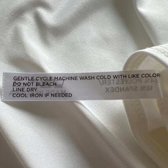 Tuckernuck TNUCK Sport White Knotty Performace Tee - Picture 6 of 9